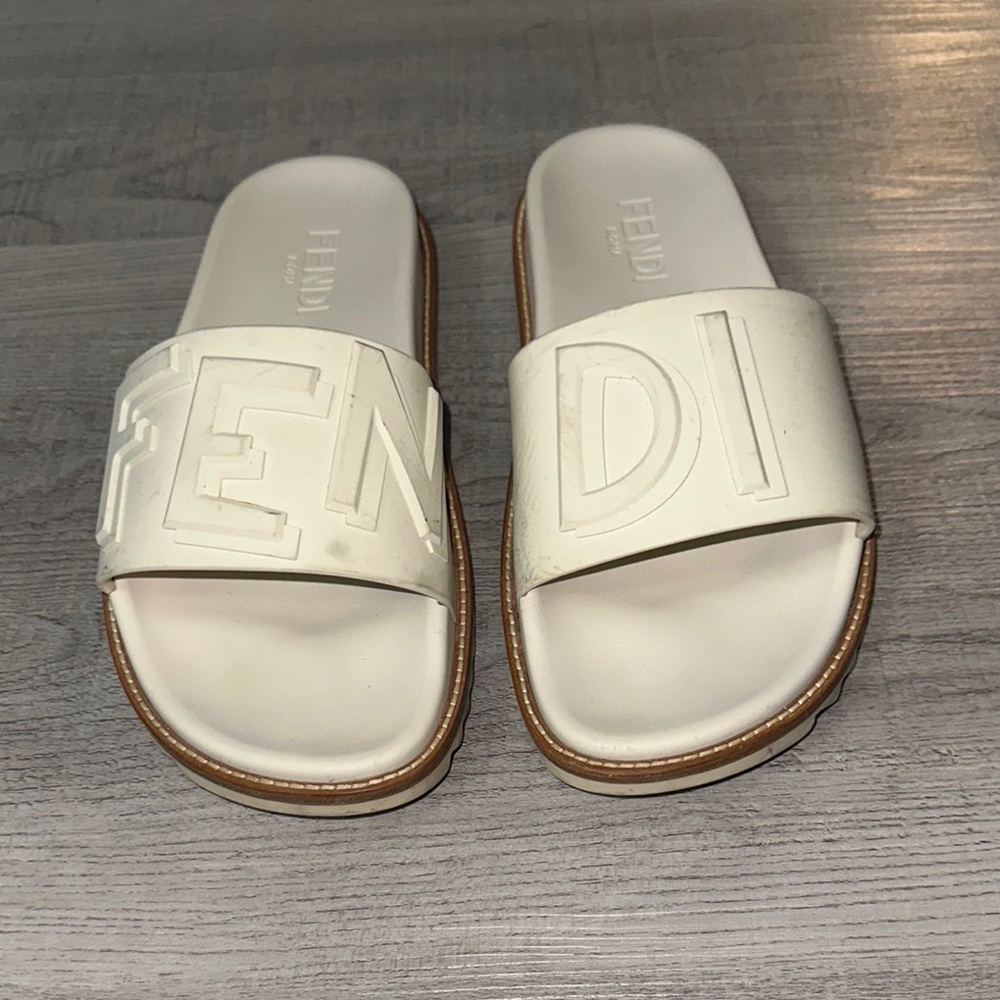 Fendi Cream Embossed Logo Slides
